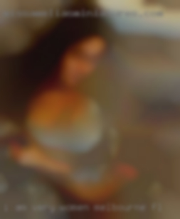 I am very outgoing women Melbourne, FL and love to travel.